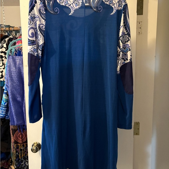 R&B collection dress size L in blue. P2P 22” x 38” L with POCKETS! - Picture 2 of 4